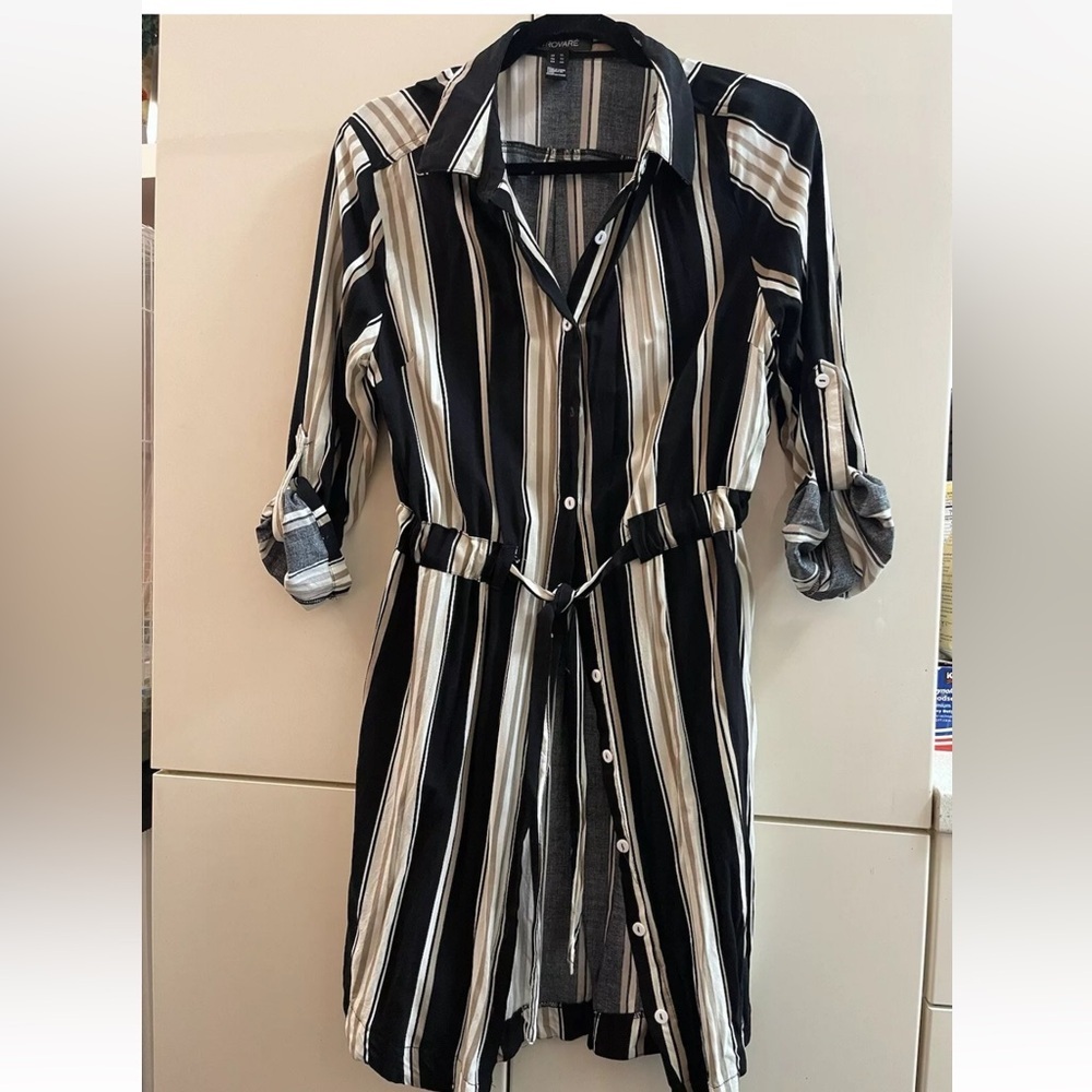 Trovare Women's Black & White Striped Casual Dress Long Sleeve Size XL ( M/L)